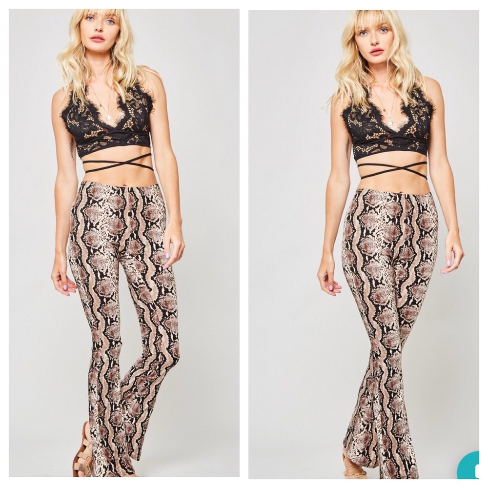 Snake Effect Flare Leg Pants - Picture 3 of 4